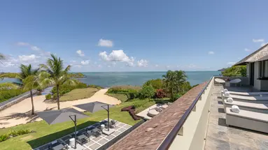 Four Seasons Resort at Anahita
