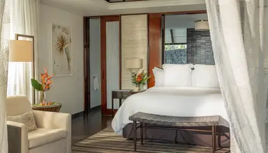 Four Seasons Resort at Anahita