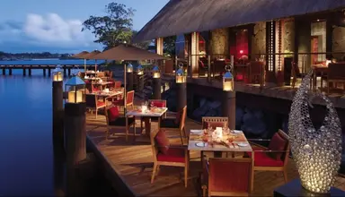 Four Seasons Resort at Anahita