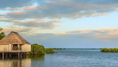 Four Seasons Resort at Anahita