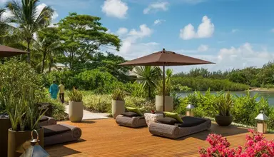 Four Seasons Resort at Anahita