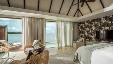 Four Seasons Resort at Anahita