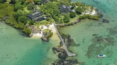 Four Seasons Resort at Anahita