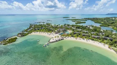 Four Seasons Resort at Anahita