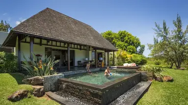 Four Seasons Resort at Anahita
