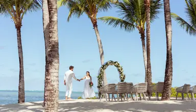 Four Seasons Resort at Anahita