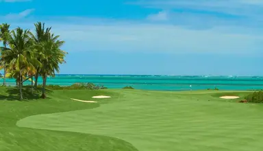 Four Seasons Resort at Anahita