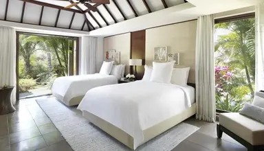 Four Seasons Resort at Anahita