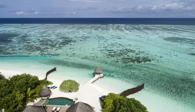 Four Seasons Resort Kuda Huraa