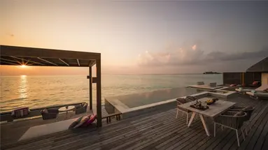 Four Seasons Resort Kuda Huraa