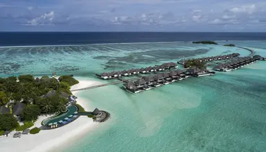 Four Seasons Resort Kuda Huraa