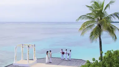 Four Seasons Resort Kuda Huraa