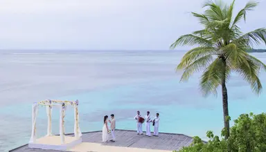 Four Seasons Resort Kuda Huraa