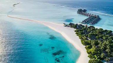 Four Seasons Resort Landaa Giraavaru
