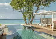 Four Seasons Resort Landaa Giraavaru