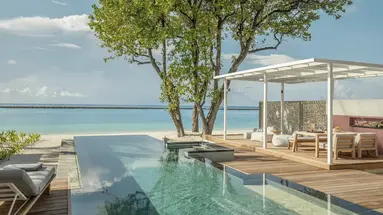 Four Seasons Resort Landaa Giraavaru