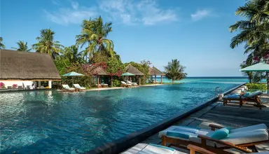Four Seasons Resort Landaa Giraavaru