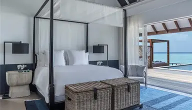 Four Seasons Resort Landaa Giraavaru