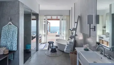 Four Seasons Resort Landaa Giraavaru