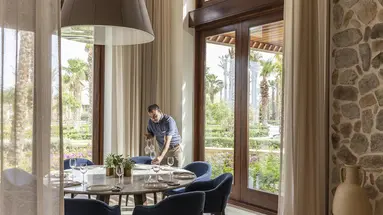 Four Seasons Resort