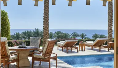 Four Seasons Resort
