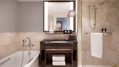 Four Seasons (Sydney)
