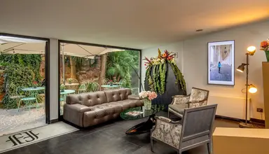 Fragrance St. Peter