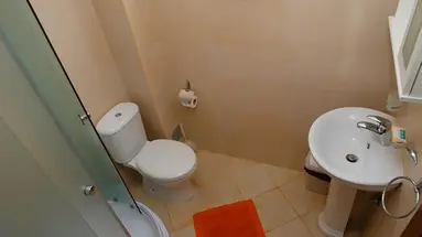 Franeta Apartments