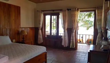 Free Beach Resort