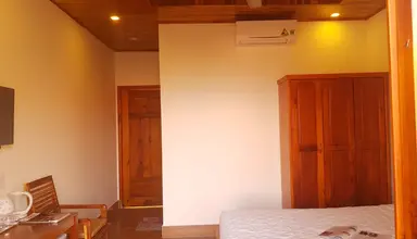 Free Beach Resort