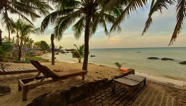 Free Beach Resort