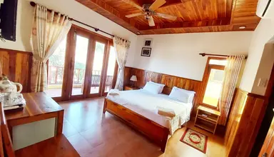 Free Beach Resort