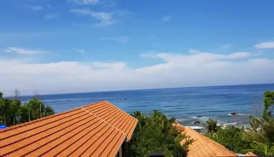 Free Beach Resort