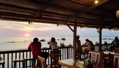 Free Beach Resort