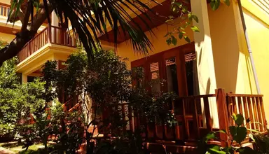 Free Beach Resort