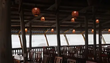 Free Beach Resort