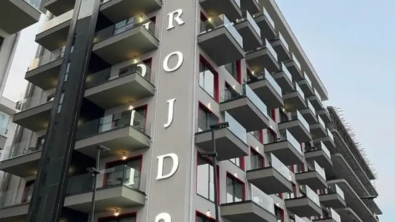 Frojd Kune Resort Beach