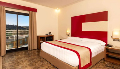 Fuerte Estepona Suites
