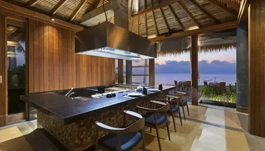 Furaveri Island Resort