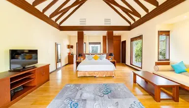 Furaveri Island Resort