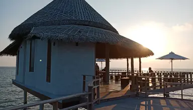 Furaveri Island Resort