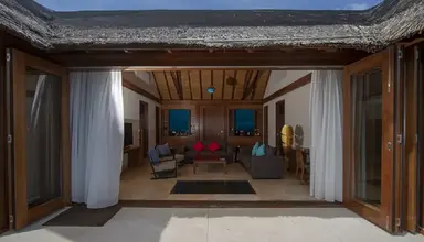 Furaveri Island Resort
