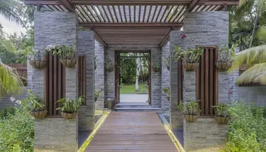 Furaveri Island Resort