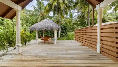 Furaveri Island Resort