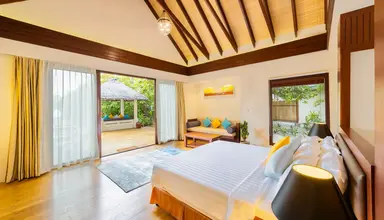 Furaveri Island Resort