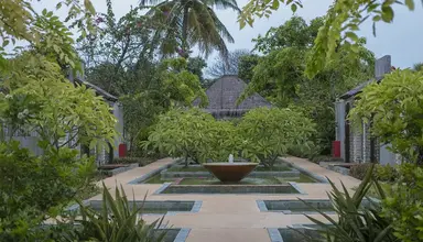 Furaveri Island Resort
