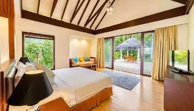 Furaveri Island Resort