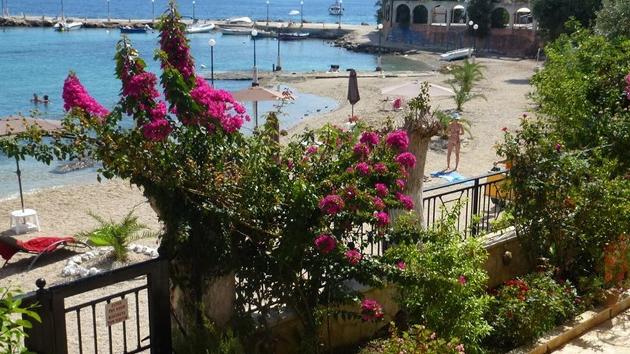 Galini Sea Apartments