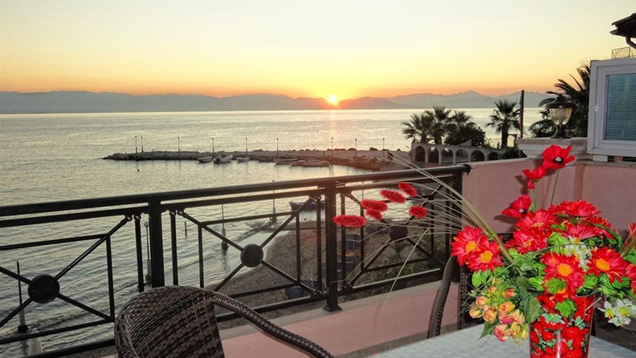 Galini Sea Apartments