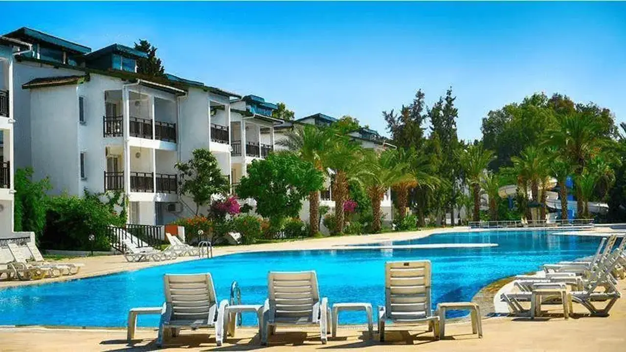 Ganita Holiday Village